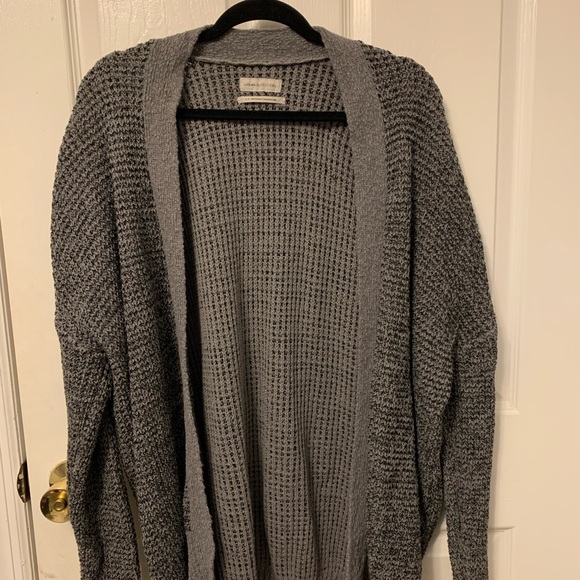 ✨SALE✨Urban Outfitters oversized cardigan - Picture 2 of 10